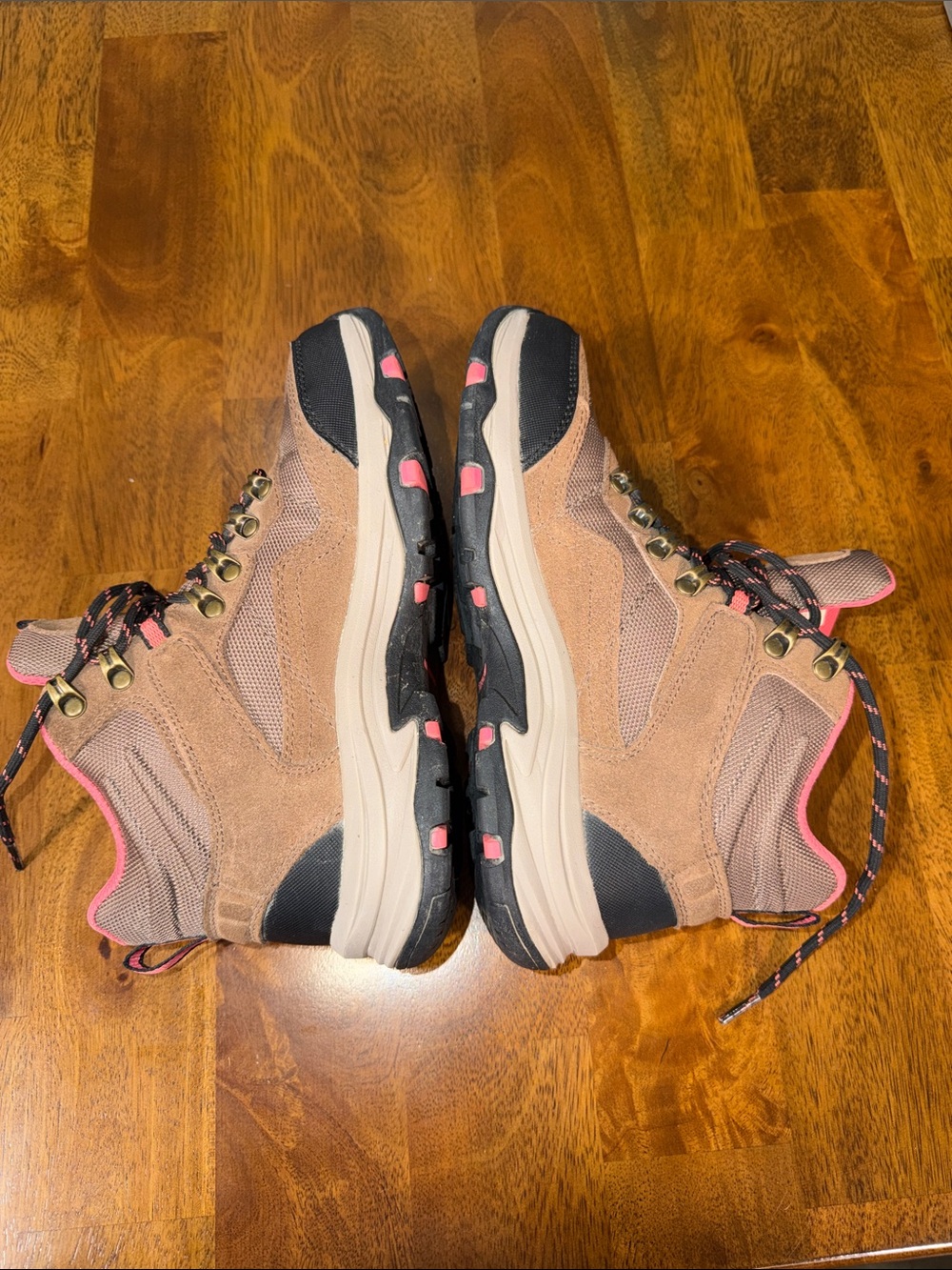 Skechers 167008 outdoor 7 Tan and Pink Lace-Up Hiking Boots - Picture 5 of 13